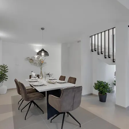 Apartment For Families With Children Podgora, Makarska - 11938