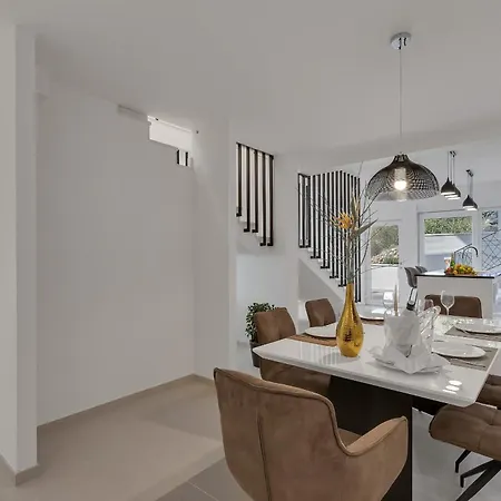 Apartmán For Families With Children Podgora, Makarska - 11938 *